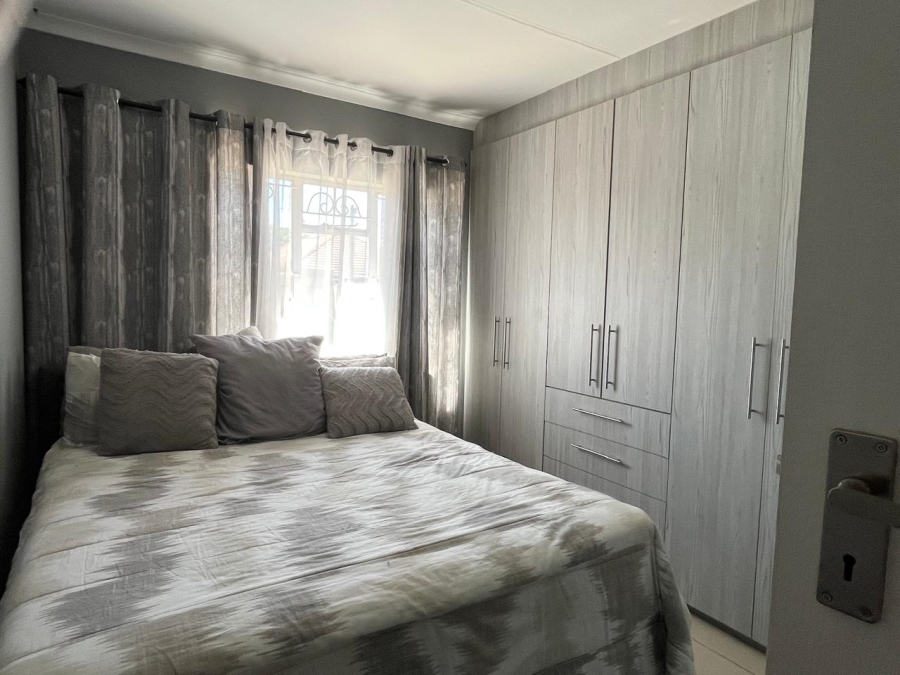  Bedroom Property for Sale in Townsend Estate Western Cape